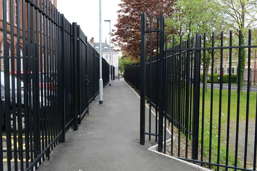 Railing-square-bar-infill