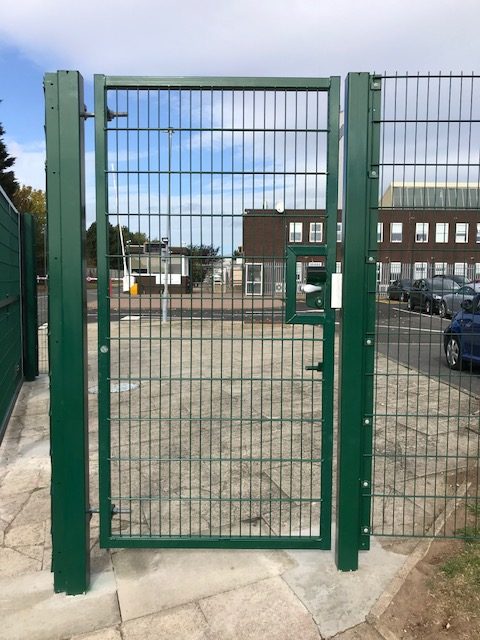 pedestrian-swing-gate