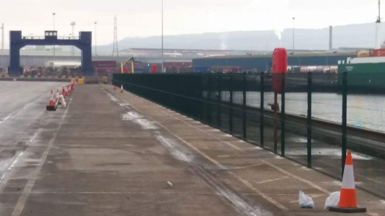 perimeter-fence-teesdoc